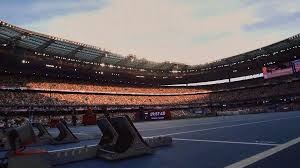 筹码领先者（Chip Leader）的威慑力：如何通过频繁加注接管牌桌。（筹码领先者的统治术：以频繁加注掌控牌桌）