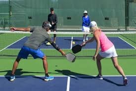 球队在最难的时候没有崩