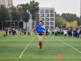 争四格局大乱，曼联3场不败，积分追平切尔西，与欧冠区只差1分