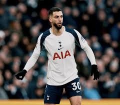 湖人惜败雄鹿！詹姆斯尽力，众配角发挥，东契奇+艾顿攻守全垮！