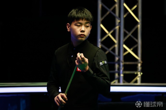 受皇马队医 受皇马队医